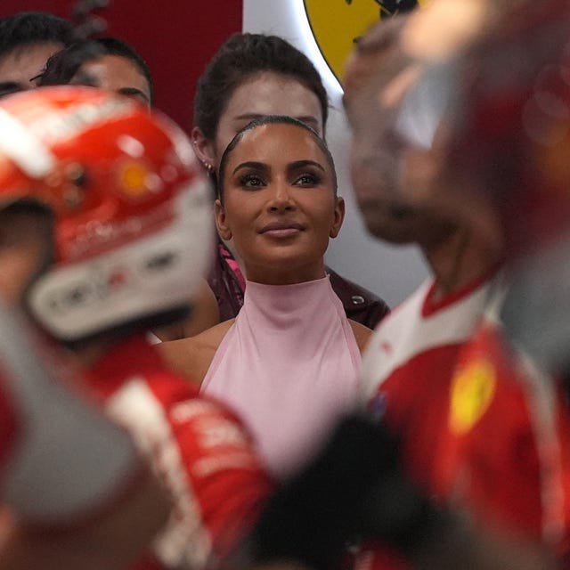 Kim Kardashian Wears Blush Pink to Support Lewis Hamilton at F1 Singapore Grand Prix