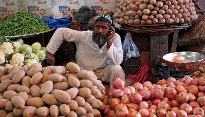 IMF raises Pakistan’s inflation forecast to 9.9% in FY27