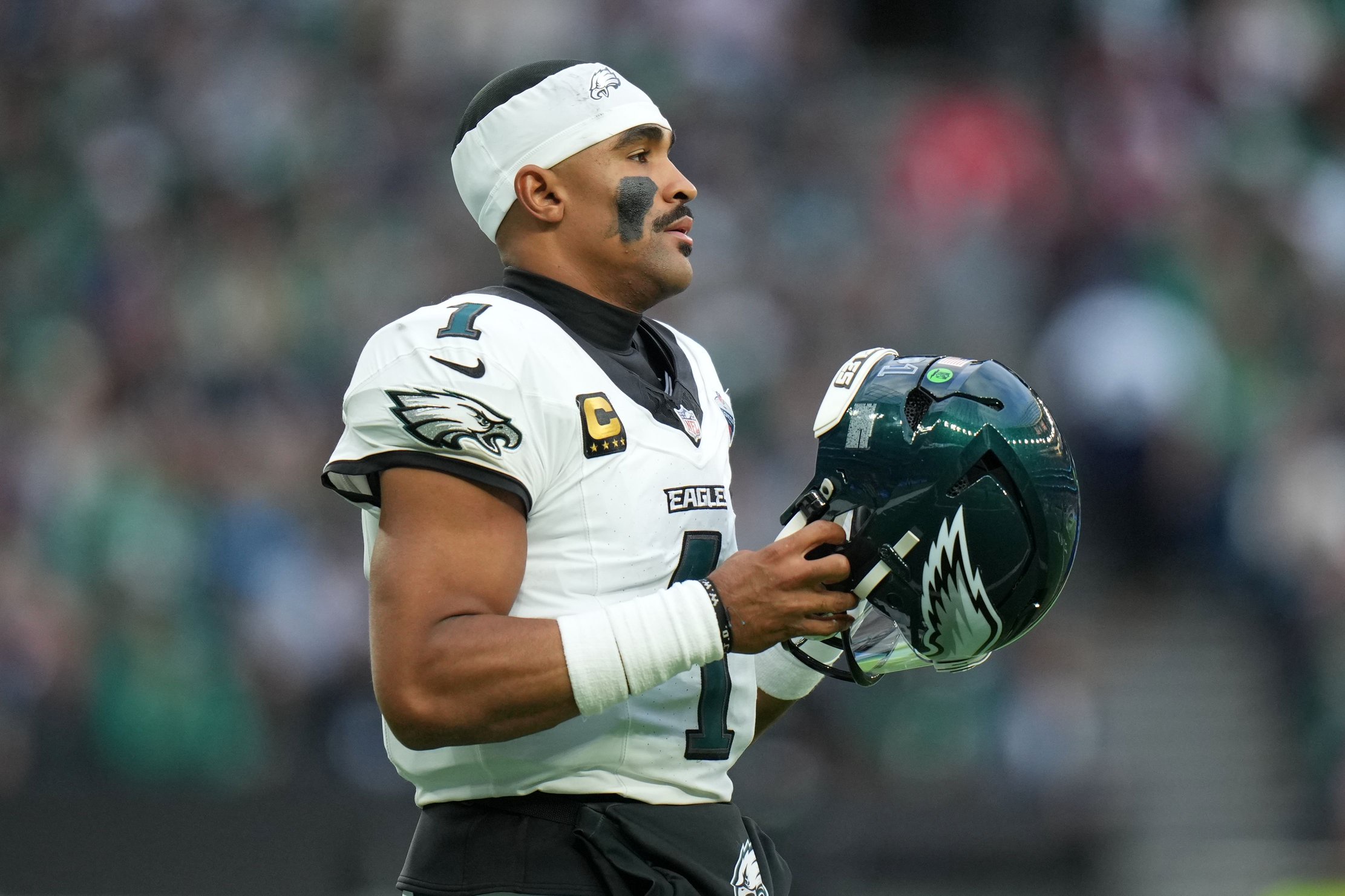 Eagles’ Jalen Hurts will miss rest of season due to blood clots