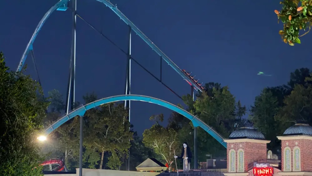 Six Flags closes 9 rides after 1 person dies in an incident involving a roller coaster in Georgia