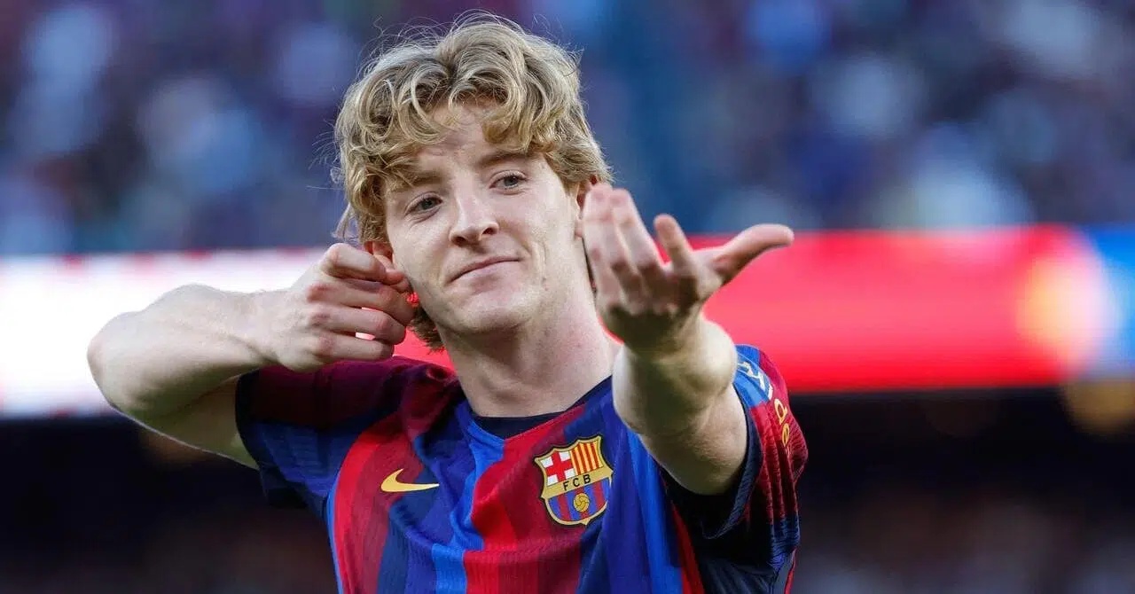 Barcelona 3-0 Getafe: Gordon breaks duck as leaders maintain perfect start