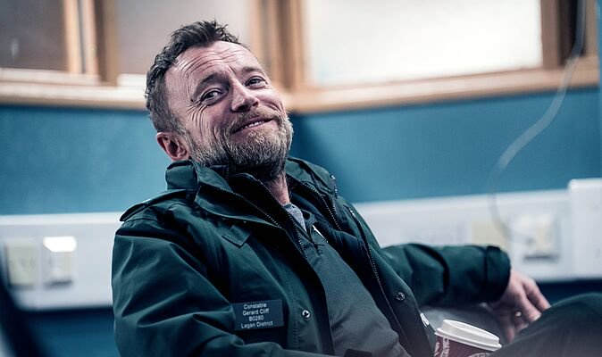 Why did Gerry Cliff leave Blue Lights and why has actor Richard Dormer returned?