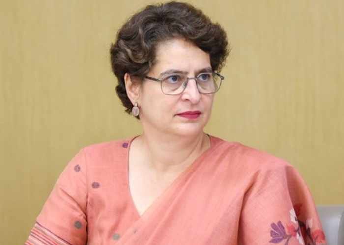 Priyanka Gandhi Calls Protesters’ Detention in Delhi Proof of ‘Terrified’ Govt