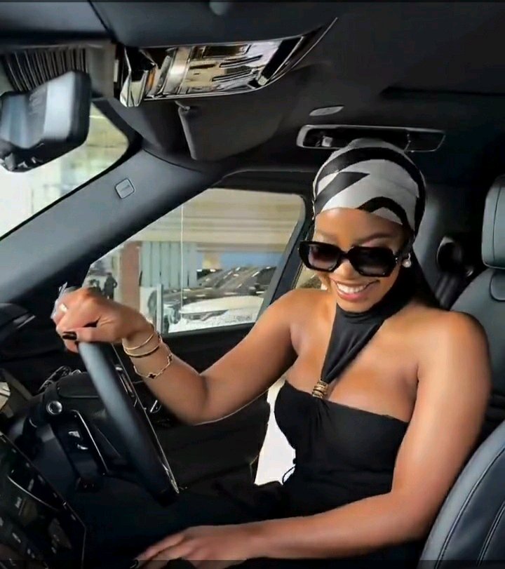 He Took the Porsche and Gave It to His New Girl — Lesedi Phala Pulled Up in a Range Rover