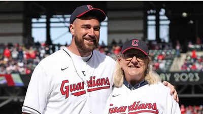 Travis Kelce’s mom Donna Kelce joined global giving campaign at Kansas City’s Union Station