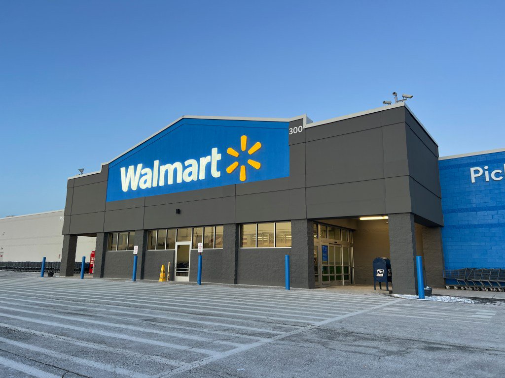 Walmart confirms plastic bag bans are in effect at a whopping 399 stores – see affected locations