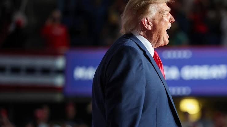 Oil surges, stocks sink as US reportedly eyes new Iran strikes