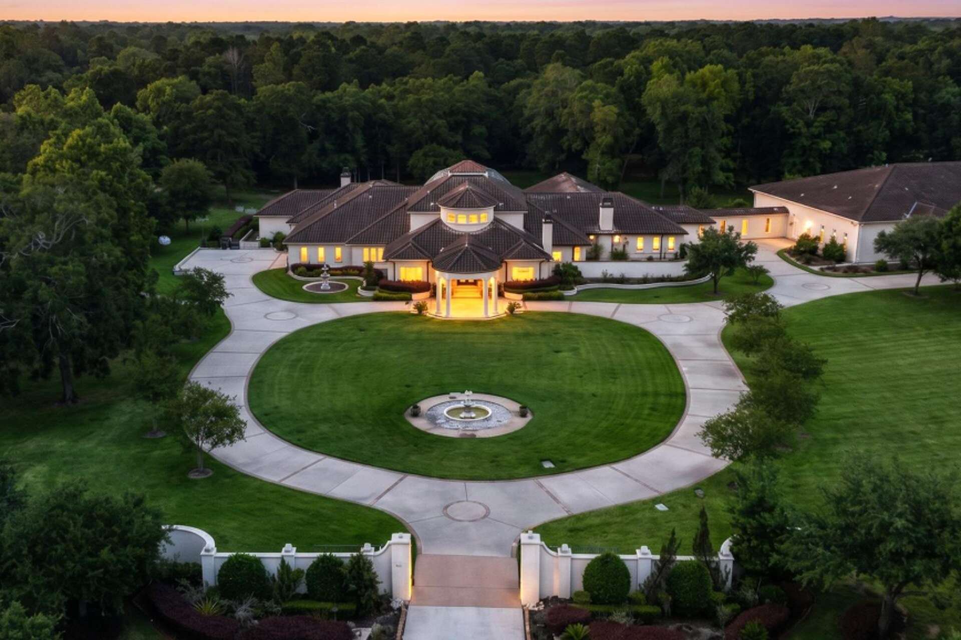 George Foreman’s Houston-area estate lists for $6 million
