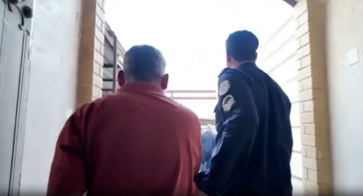 15 expats arrested in Kuwait crackdown on illegal businesses