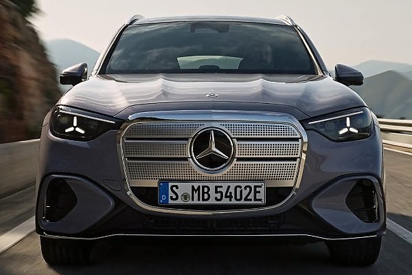 Mercedes-Benz Sells 491,700 Cars And Vans In Q3 As Electric GLC Drives Record EV Sales