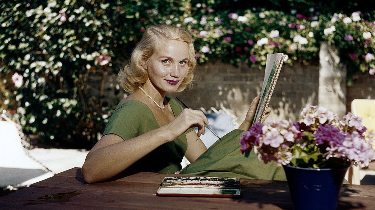 Eva Marie Saint, Oscar-winning ‘On the Waterfront’ and ‘North by Northwest’ star, dead at 102