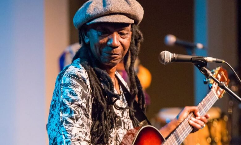 Thomas Mapfumo Returns to Zimbabwe After Eight Years for US$1 Million Private Performances
