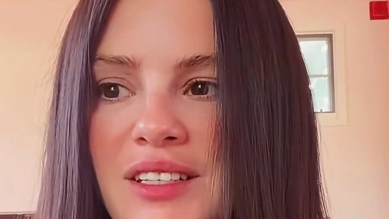 Frightening science behind how vaping impacts your voice after Selena Gomez suffers ‘permanent damage’