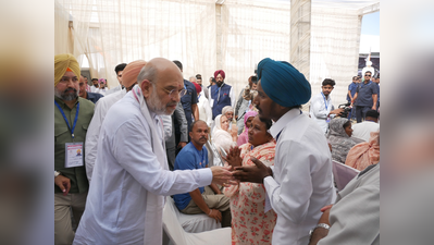 Shah meets Dalit suicide victim’s family
