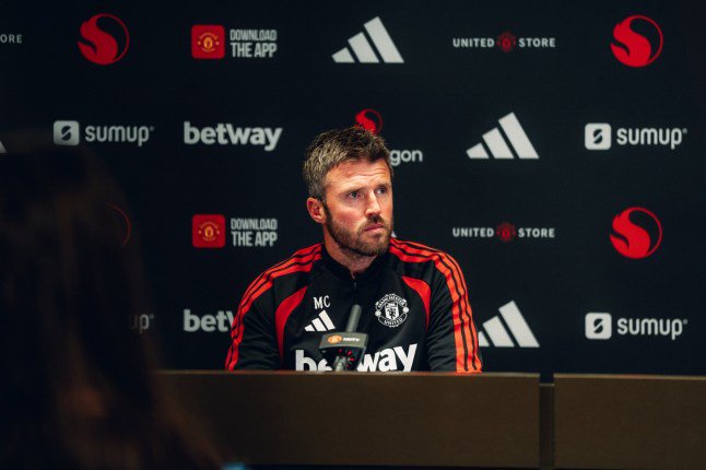 Michael Carrick issues concerning Benjamin Sesko injury update ahead of Man Utd vs Tottenham