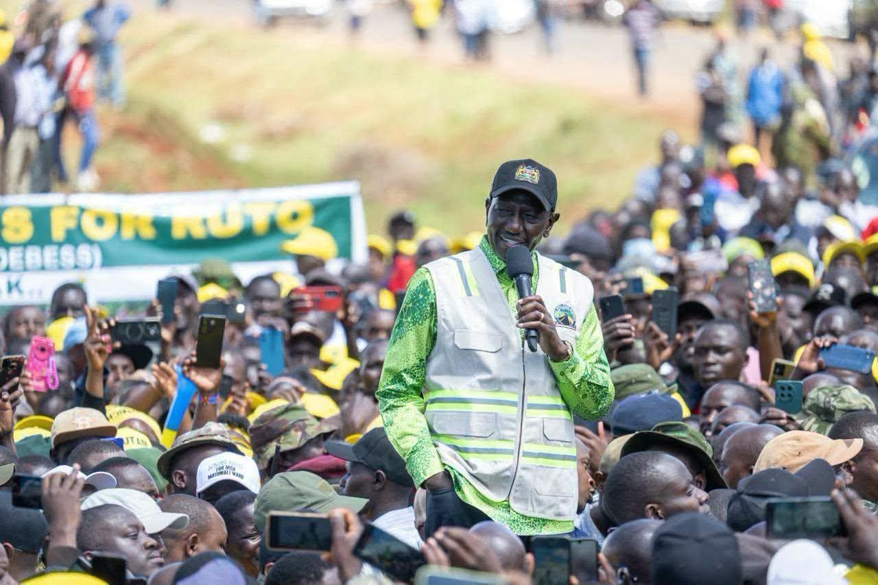 Ruto’s Unexpected Exchange With Crowd in Tinderet Draws Attention