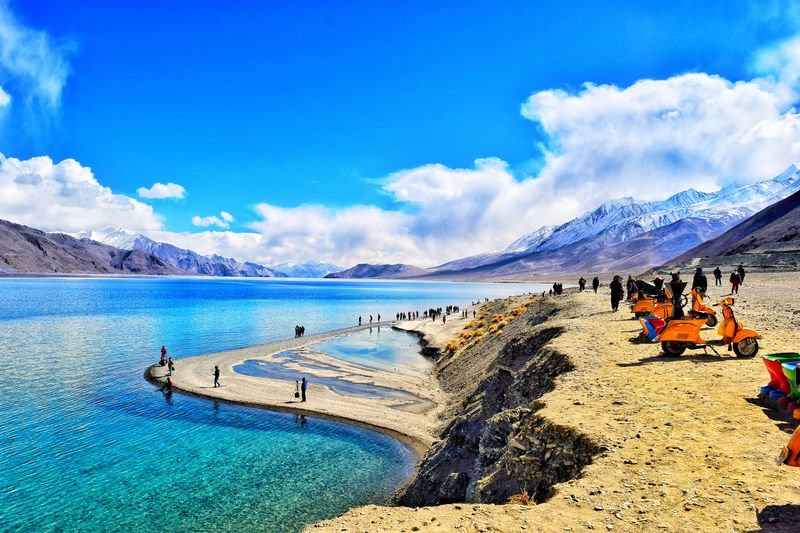 Ladakh records 4.60 lakh tourists till September, surpasses 2025 footfall
