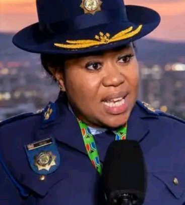 Thabiso Tema Defends SAPS Spokesperson Athlenda Mathe Amid ‘Slayqueen’ Backlash