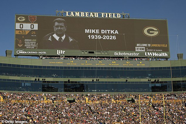 Green Bay Packers hailed for ‘classy move’ over tribute to legendary Chicago Bears head coach Mike Ditka