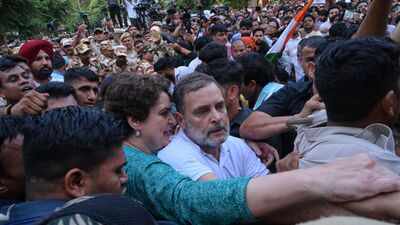 FIR against Rahul, Priyanka Gandhi over ‘assault’ during anti-Gyanesh Kumar protest in Delhi