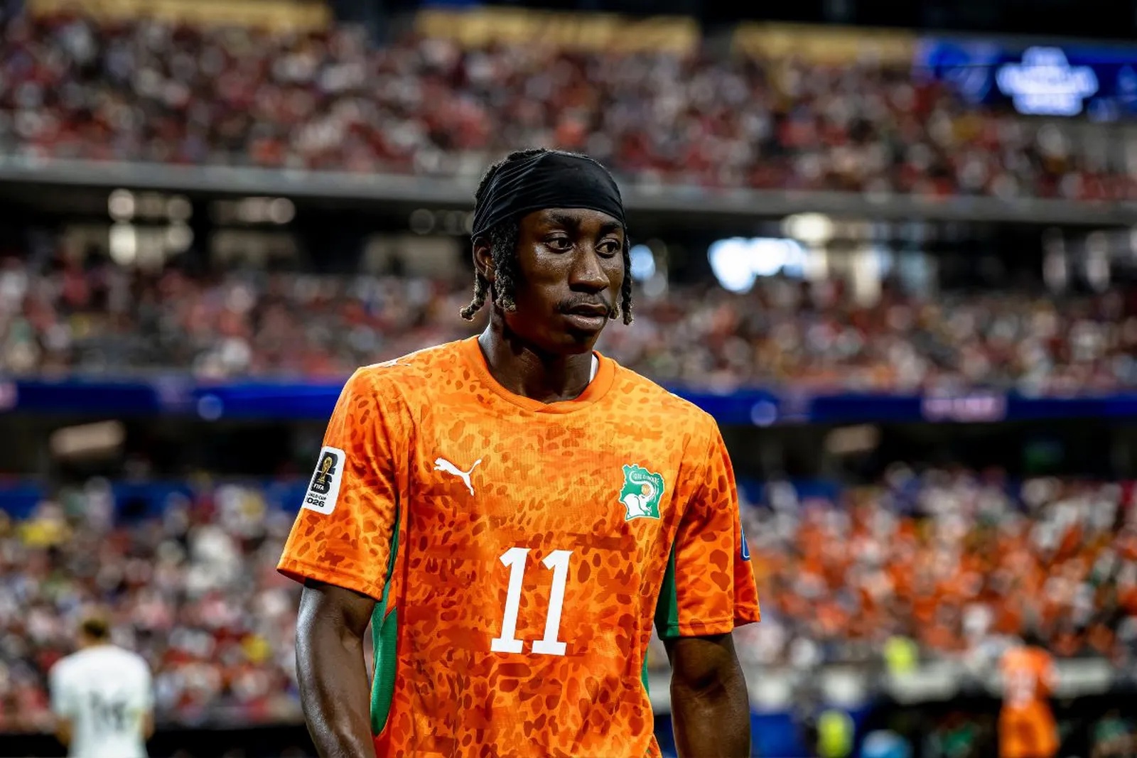 Côte d’Ivoire : “Jaloux là”, “sorcier”… Yan Diomandé fracasse un internaute