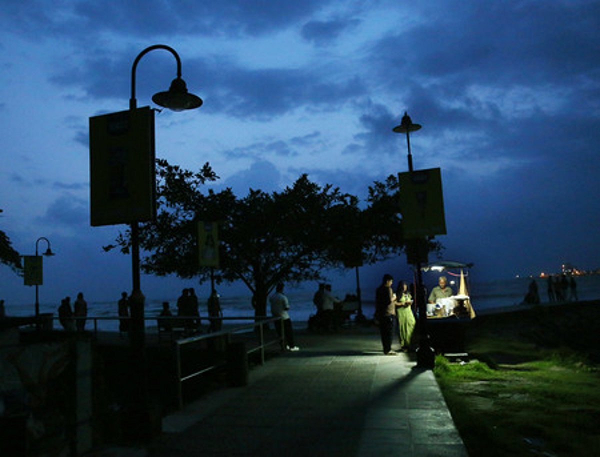 No streetlight for 15 years: 75 families in Dindigul panchayat battle the dark