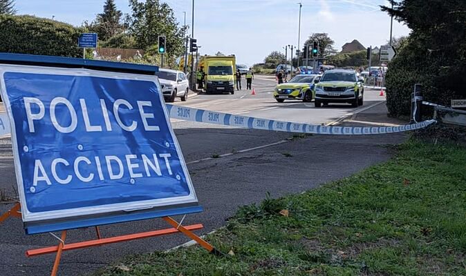 Paignton LIVE: Police swarm UK seaside town over ‘device’ threat at library