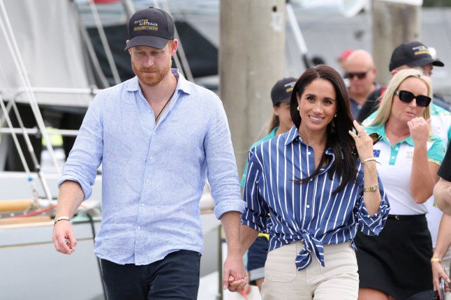 Harry and Meghan won’t spend ‘awkward’ Christmas with King and Queen in UK, claims friend