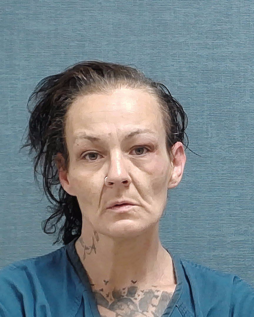 2 women escape corrections facility in Canton
