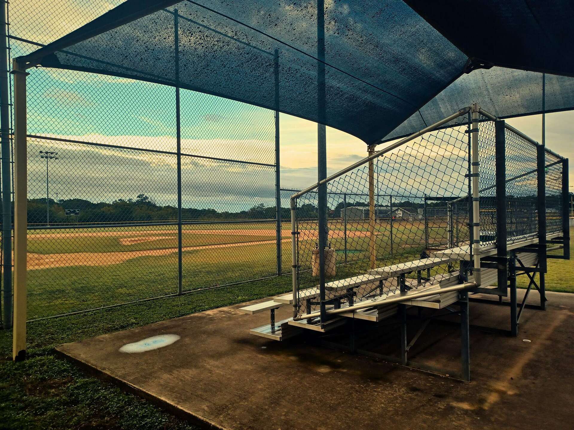 Argument at Houston-area softball game leaves 1 dead, 3 wounded
