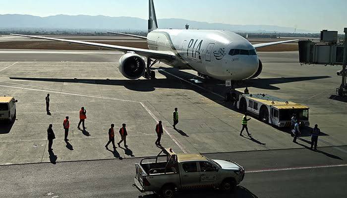 Flight operations disrupted across Pakistan amid Gulf tensions