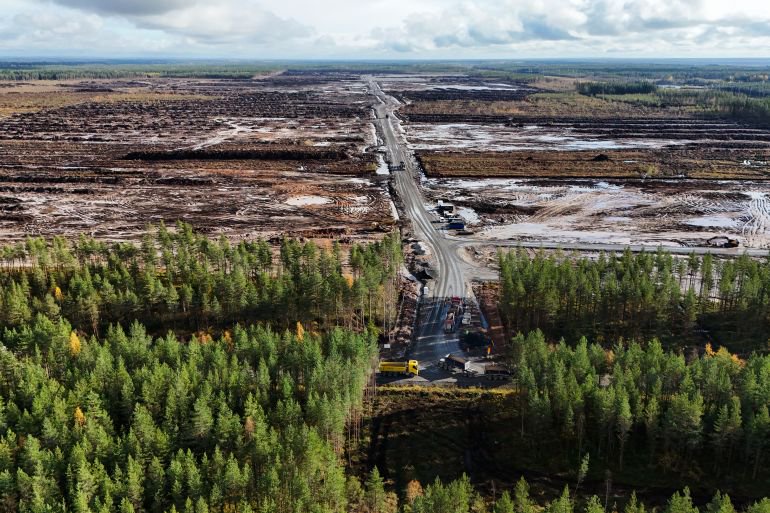 Finland orders halt to work on Google data sites over environment concerns