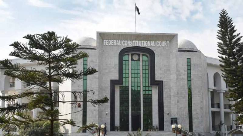 Federal Constitutional Court bars ombudsman from granting pensions without legal eligibility