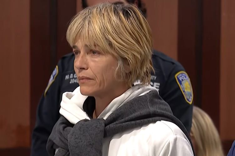 Selma Blair Gets Emotional During Court Appearance After Alleged Attacks on Airplane Crew, Police and Hospital Nurse