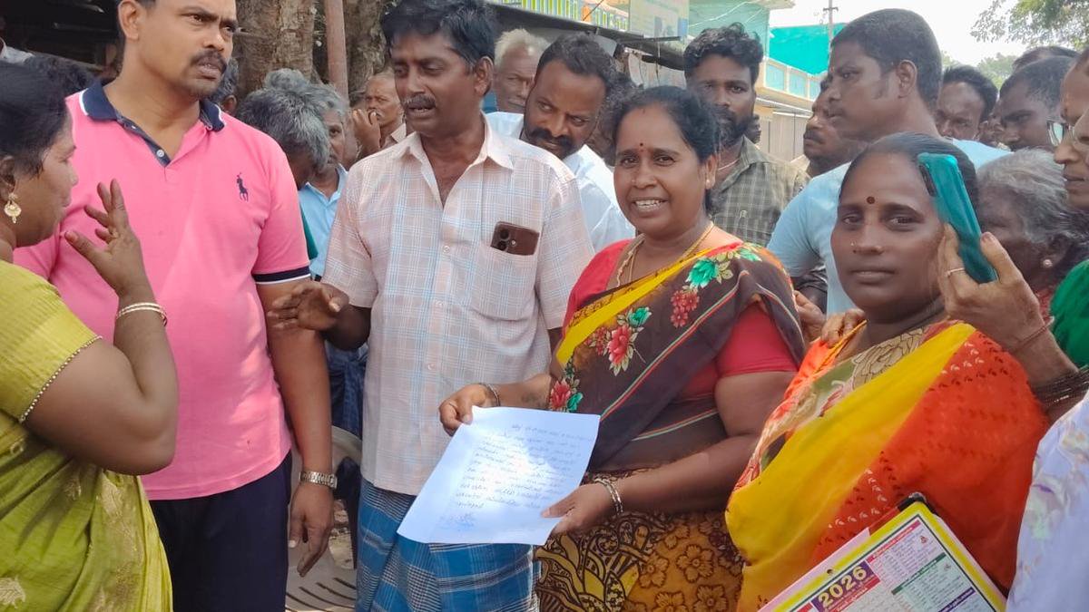 Residents oppose new location of Tasmac outlet in Tiruvannamalai