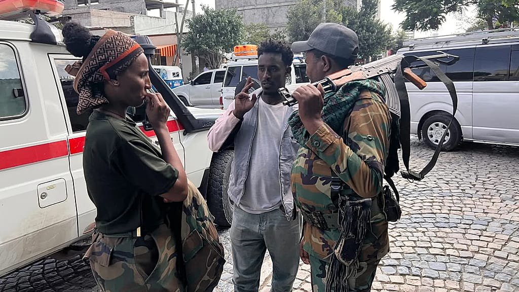 Eritrean troops deploy in Ethiopia’s Tigray region, witnesses say
