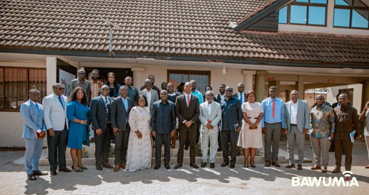 Bawumia consults Pharmacy Society of Ghana on local manufacturing