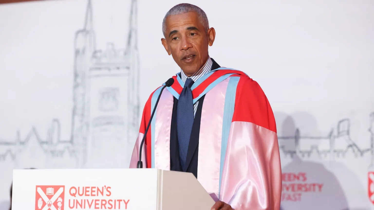 Obama receives honorary degree from Queen’s University Belfast