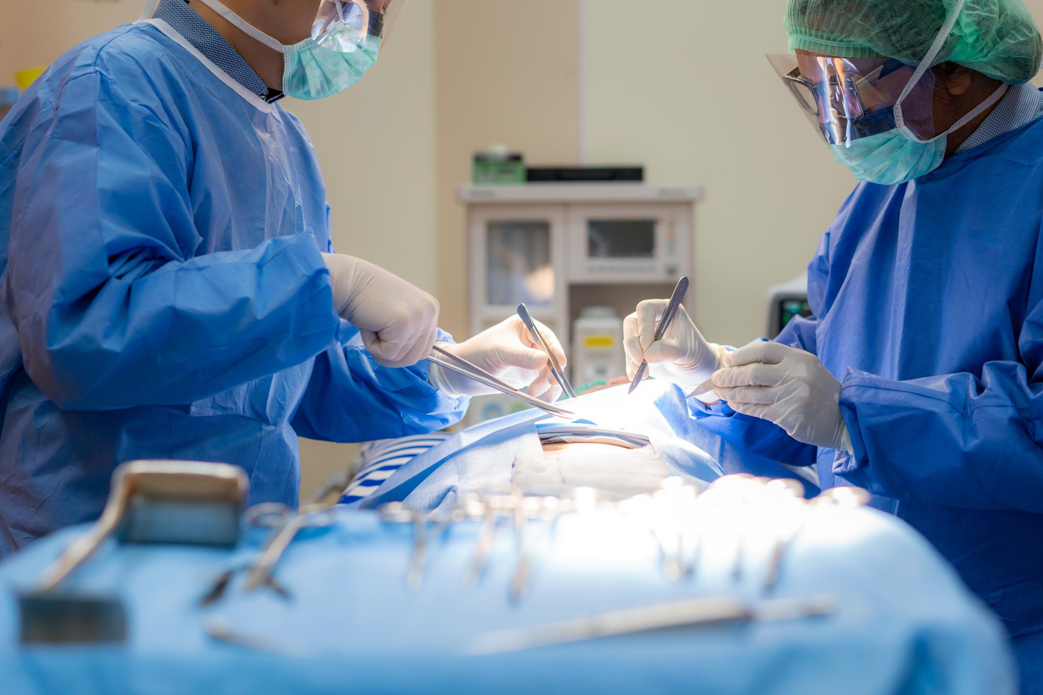 After 7 years of agony, NY mom discovers C-section surgeons left a needle in her belly: lawsuit