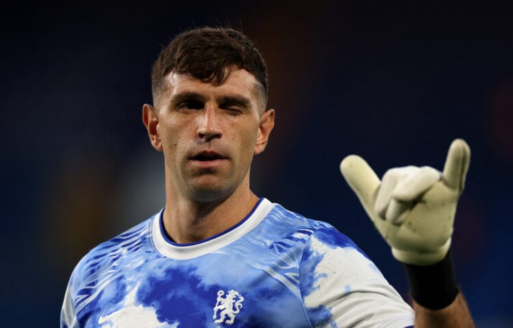 Chelsea receive fresh Emi Martinez injury update after successful surgery