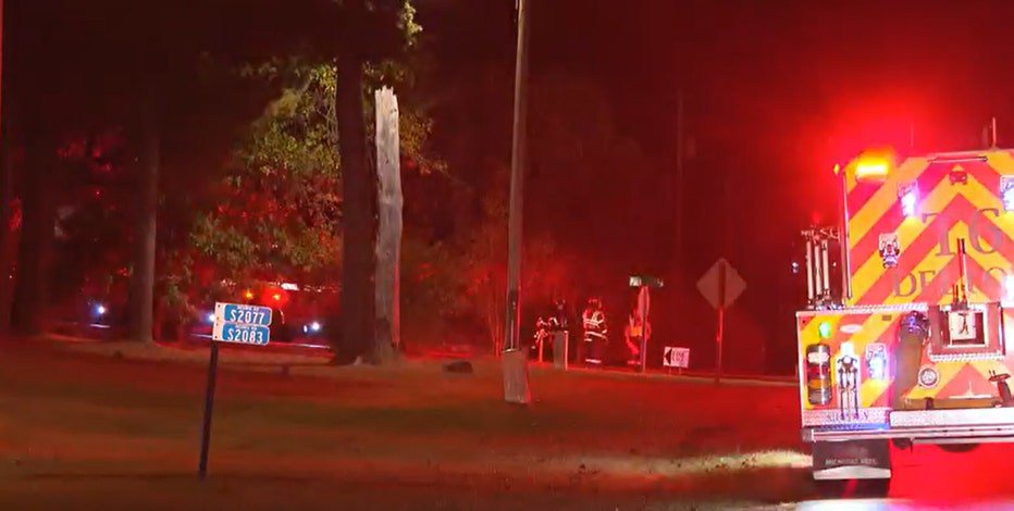 Sauk County plane crash; multiple people dead