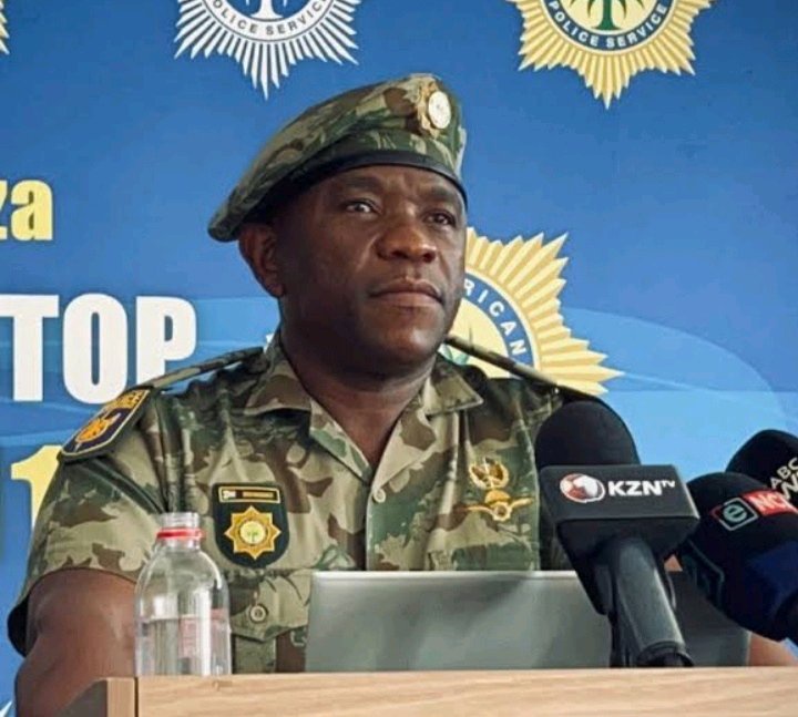 Mzansi left in awe as Nhlanhla Mkhwanazi rejects personal gifts to protect fallen cops’ families