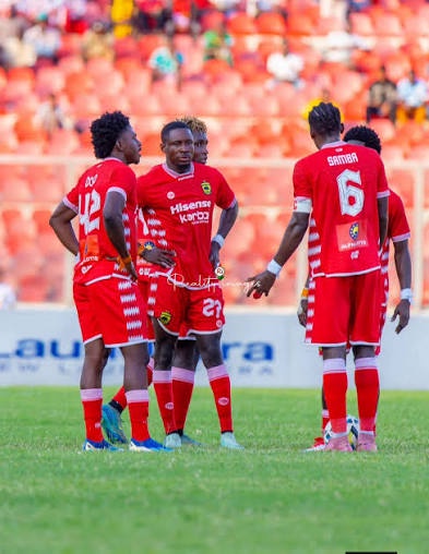 Asante Kotoko Return to Winning Ways With 2-1 Victory Over Young Apostles