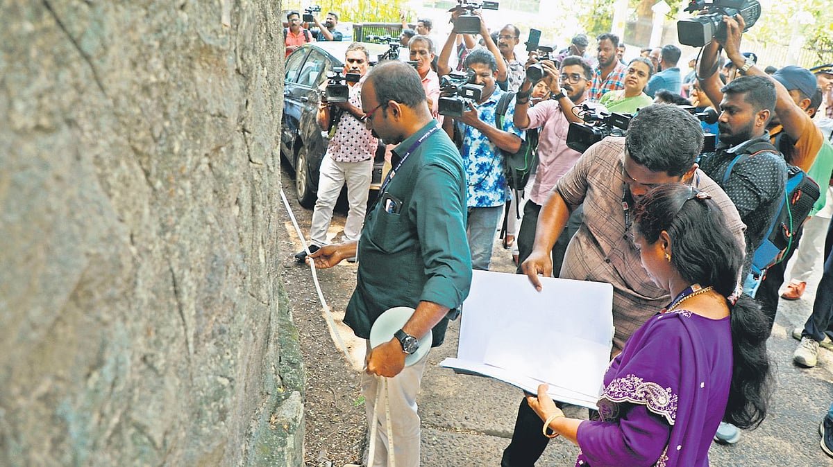 Kerala University land survey begins amid row over AKG Centre property