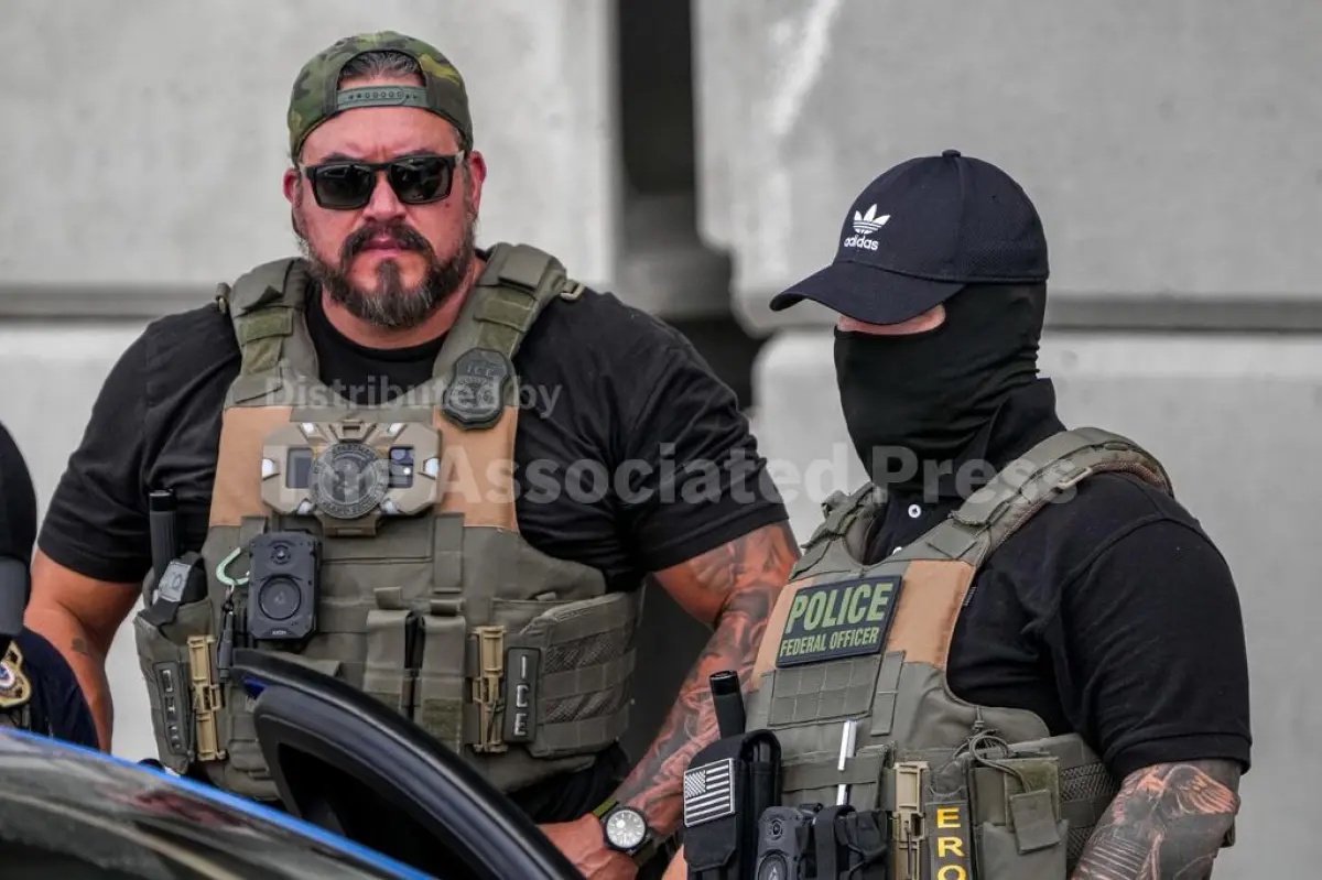 ICE rejects suggestion that its officers wear body cameras that automatically activate