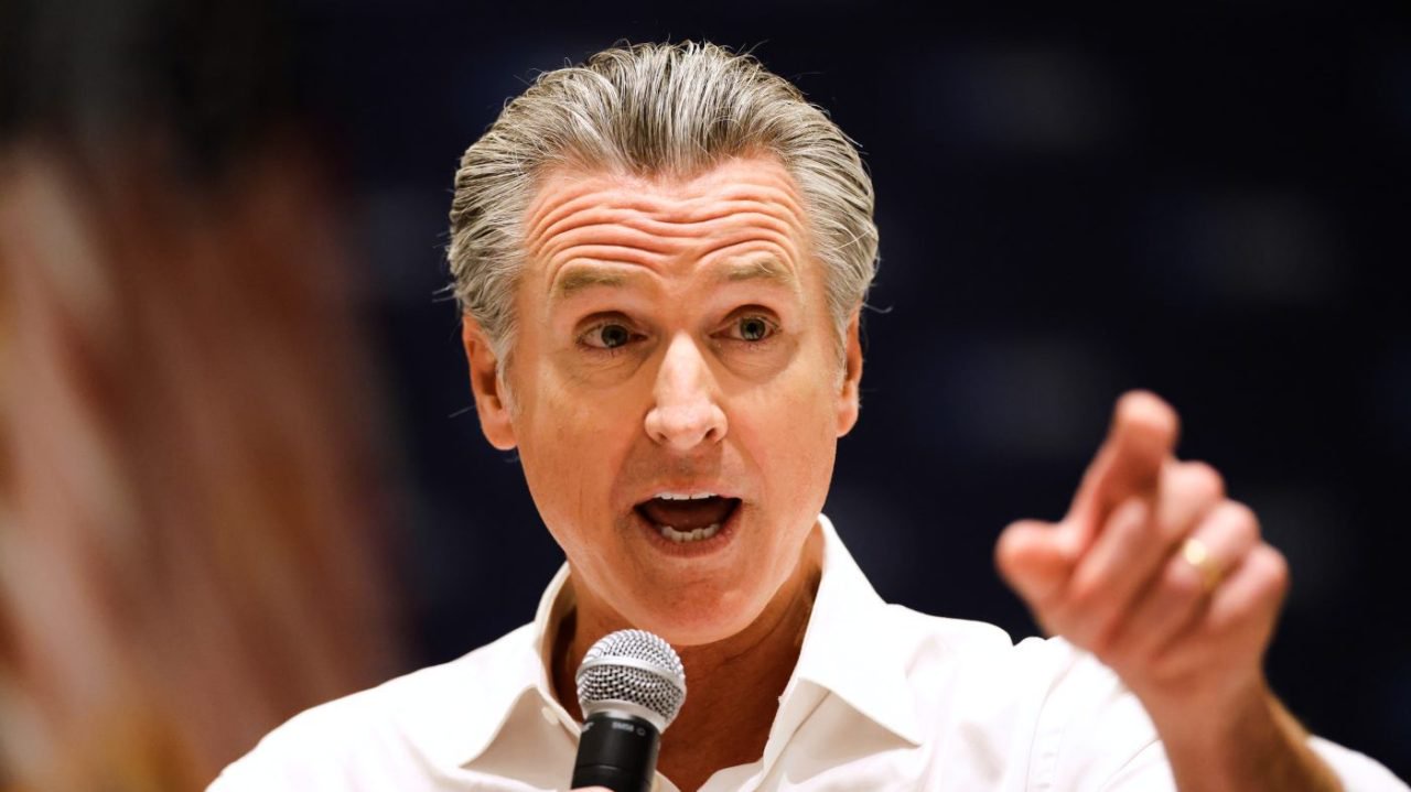 Newsom backs California ballot measure that cancels out billionaire tax proposal
