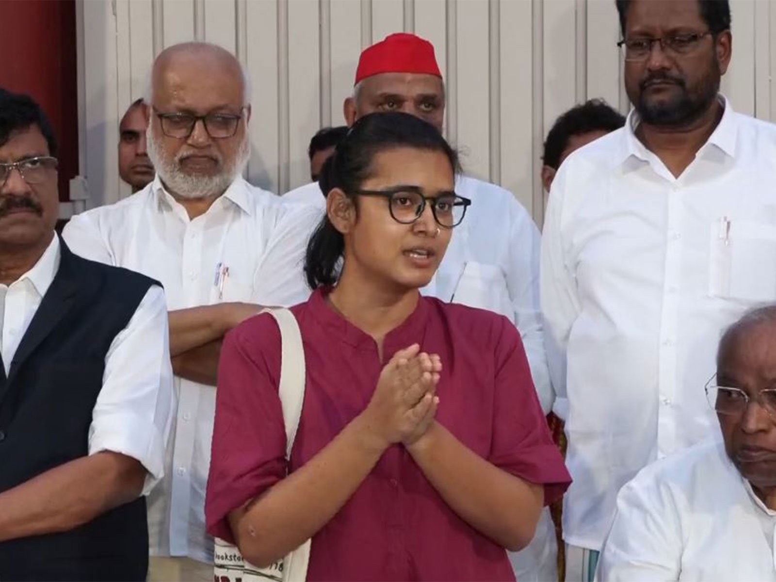 Common people not ready to settle for stolen mandate: Neha Bora