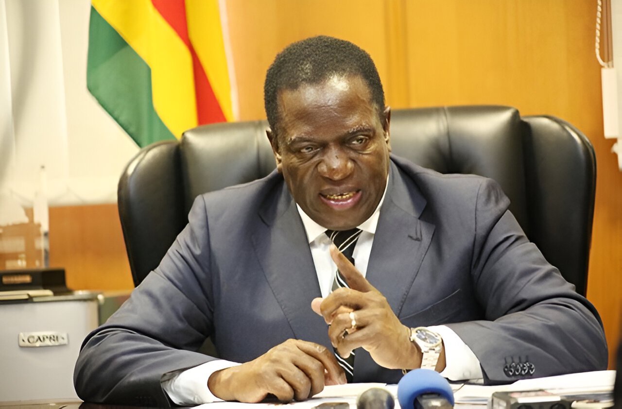 President Mnangagwa publicly rebukes General Chiwenga and his team over US$9.5 million fundraiser as ZANU PF tensions rise (VIDEO)