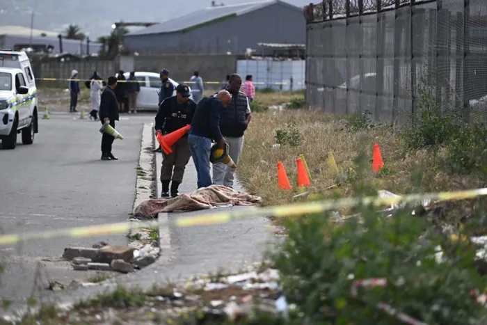 SICK STREETS – Retreat day hospital reopens after skietery at its doorstep