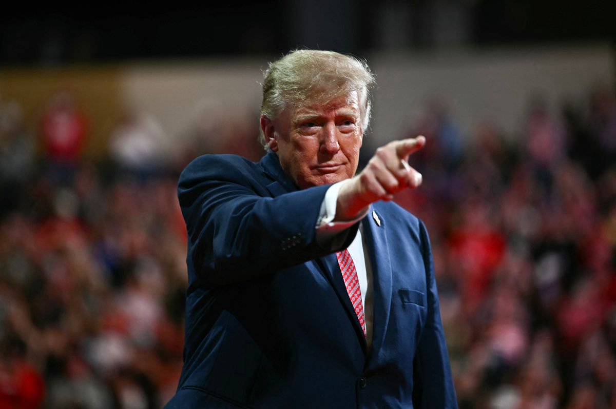 Humiliated Trump says protester will be ‘slapped around’ as he’s interrupted three times